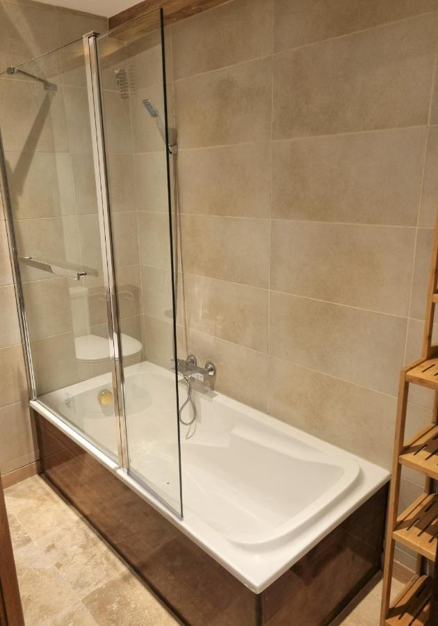 Le Chalet Charbonnières-les-Bains Екстериор снимка